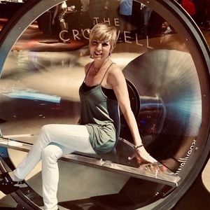 Meet your Posher, Lynette